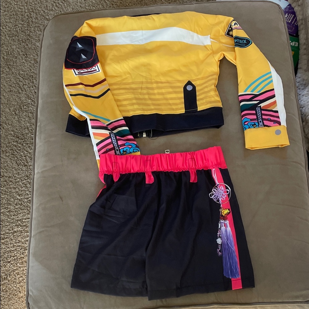 BRAND NEW K-pop demon hunter (Rumi) kids costume Size 140 - Picture 5 of 9